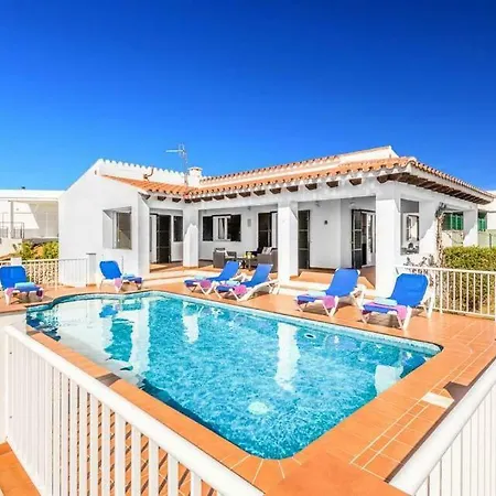Punta Prima Sleeps 7 Pool Air Con Wifi Villa