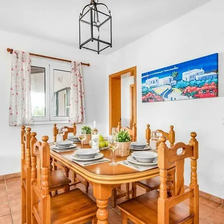 Punta Prima Sleeps 7 Pool Air Con Wifi *