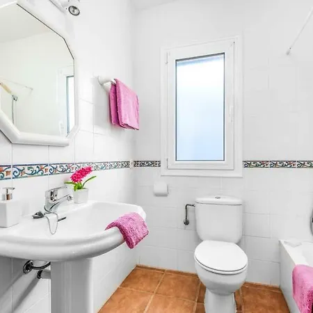 Punta Prima Sleeps 7 Pool Air Con Wifi فيلة بونتا بريما