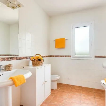 Punta Prima Sleeps 7 Pool Air Con Wifi * Punta Prima (Menorca)
